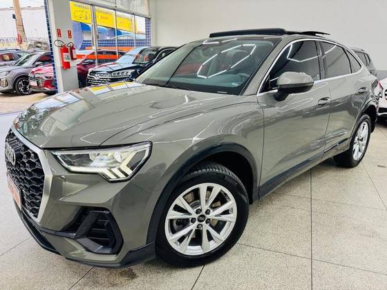 AUDI Q3 2.0 40 TFSI GASOLINA PERFORMANCE BLACK QUATTRO TIPTRONIC